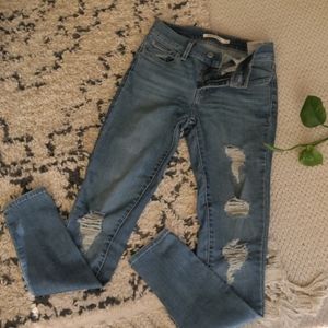 Levi's Distressed 710 Super Skinny